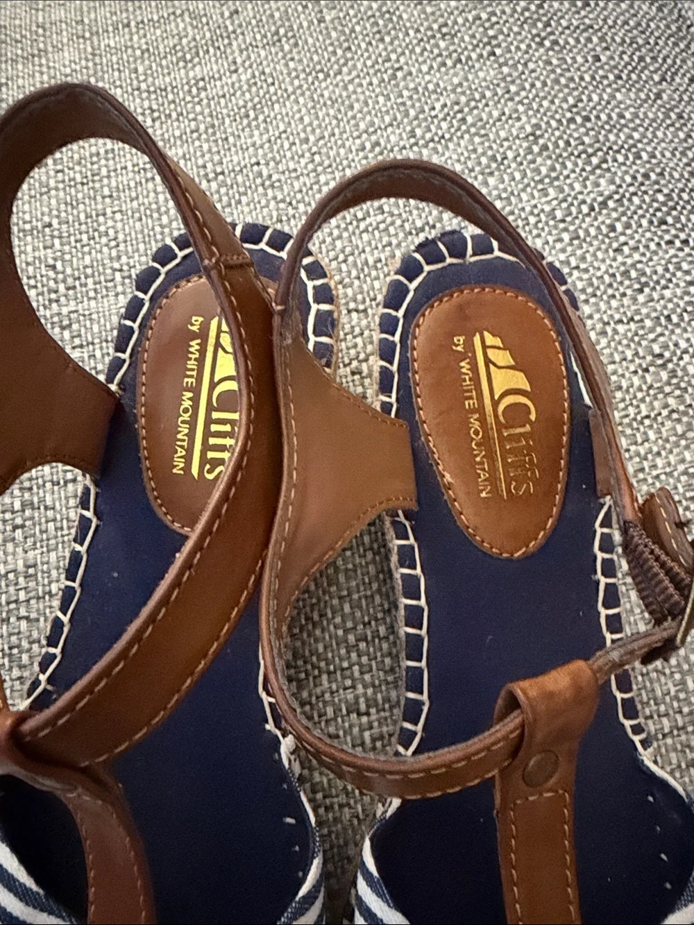 NEW Cliffs by White Mountain Nautical Navy/White T-Strap Espadrille Sandal 10
